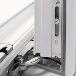انتخاب یراق آلات مناسب پنجره UPVC