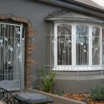 کاهش هزینه با پنجره های upvc